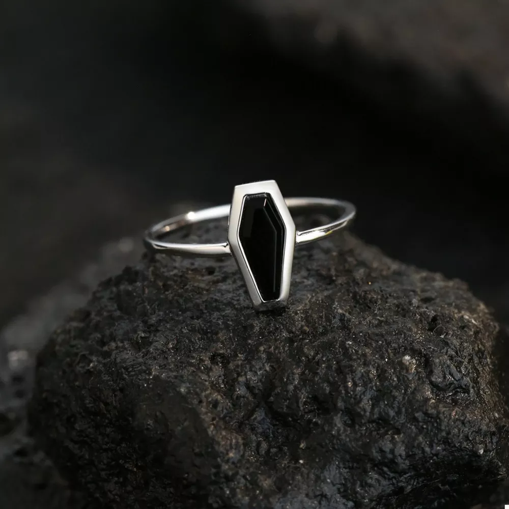 TSM: Coffin-Cut Black Agate Ring
